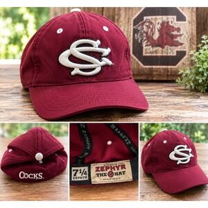 South Carolina Gamecocks Zephyr The Hat Maroon Fitted Cap Size 7 1/4 NCAA